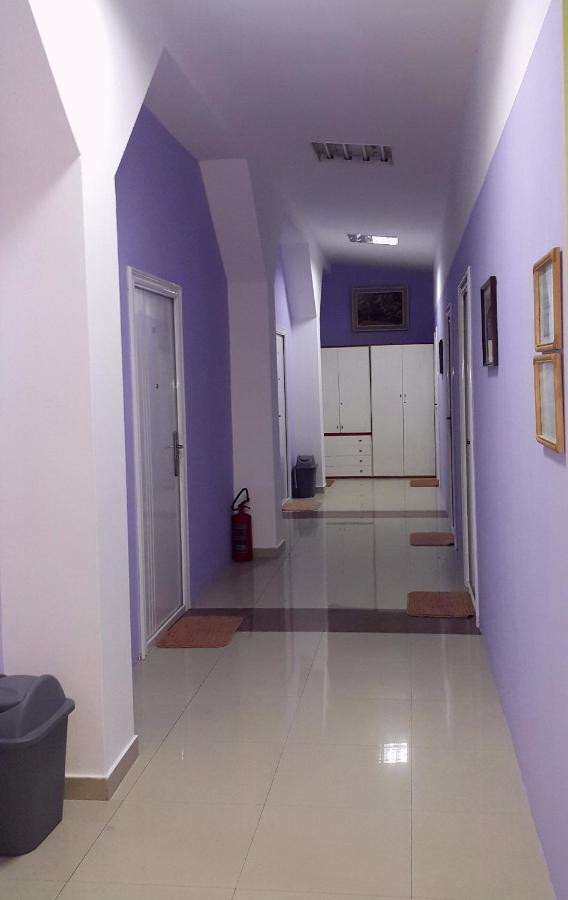 Hostel Paparazzo & Apartmens Kikinda Zewnętrze zdjęcie